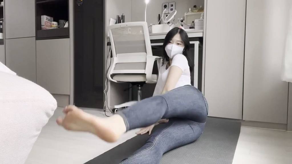 KA23012922 두디-220912 오늘 오랜만에 곱창에 주먹밥을 먹었어요 팬딩